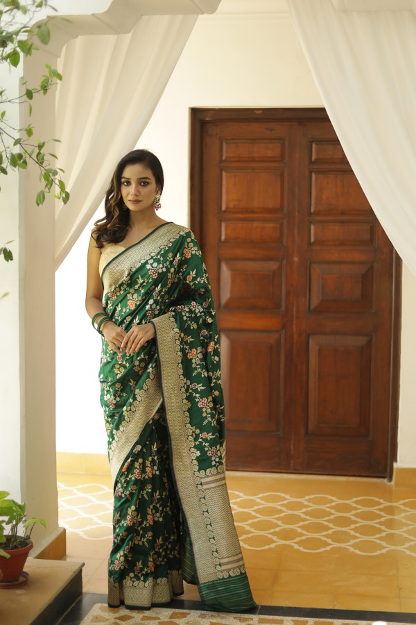 Handwoven Green colour banarasi Silk saree