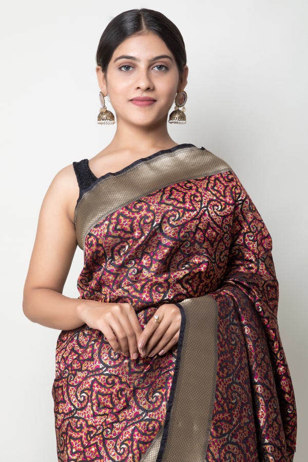 Handwowen Black jamdani silk saree