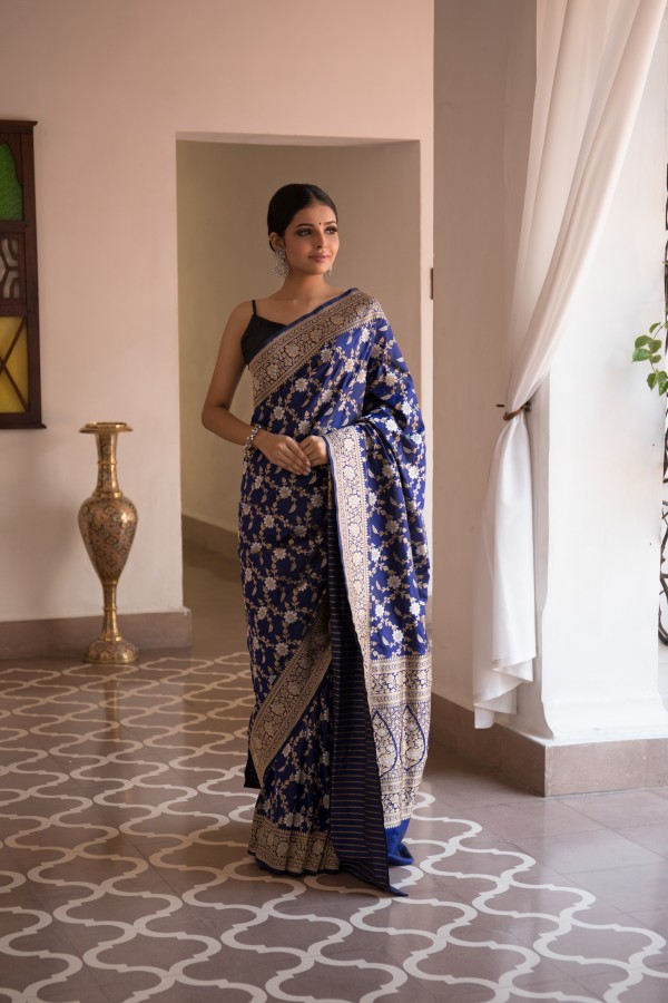 Handwoven Blue colour banarasi Silk saree 